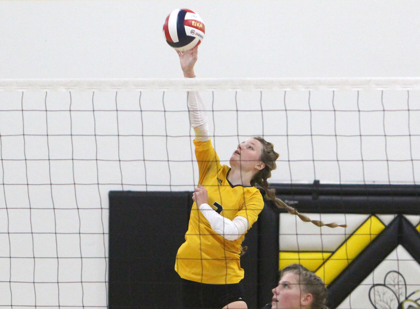 Bloomer at Cadott volleyball 9-13-22